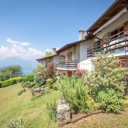 דירות סן זנו די מונטניה Casa Bella Vista Mit Balkon מראה חיצוני תמונה